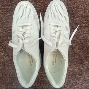 Cole Haan Men’s White Sneakers 9.5